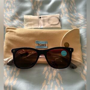TOMS Dark Sunglasses with Cream Case